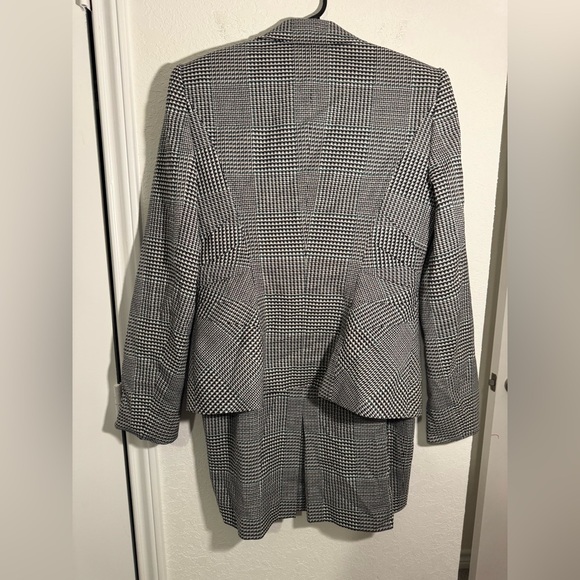Escada Virgin Wool Black White Houndstooth Blazer Jacket Suit Set Womens EU 40 - Picture 8 of 15
